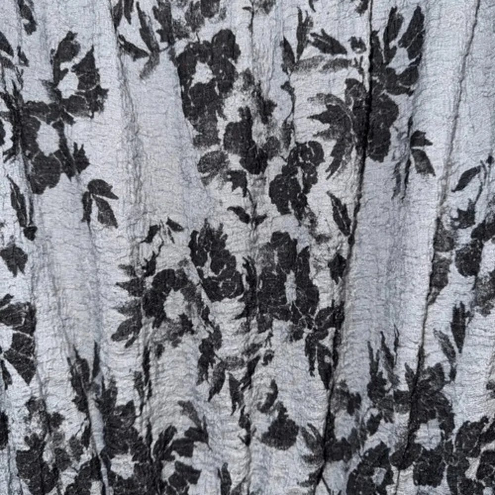 FREE PEOPLE Black and Gray Floral Peplum‎ Hem Top Size Medium